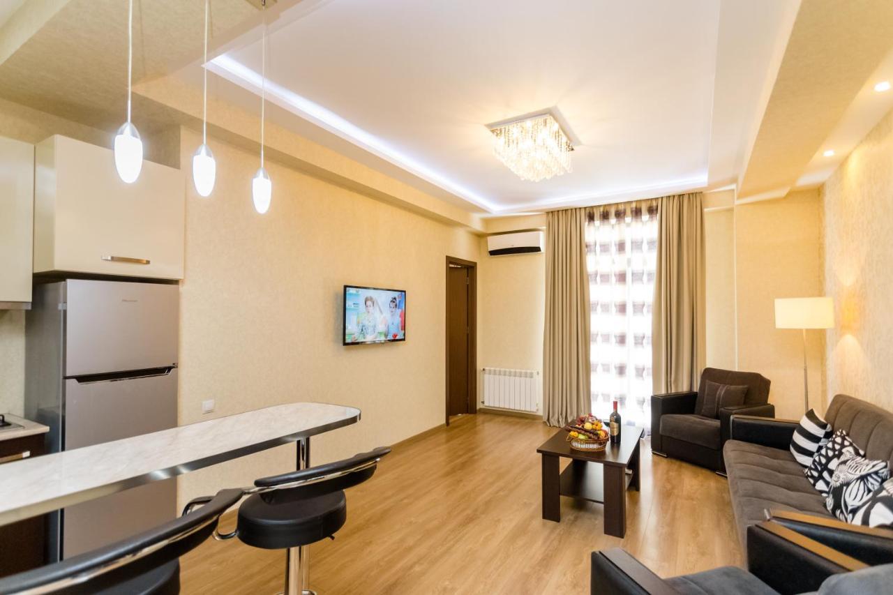 New! - Downtown Apartment Tiflis Exterior foto